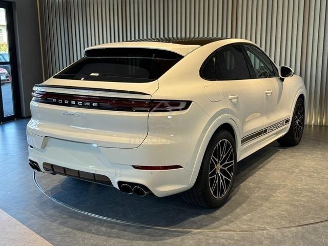2024 Porsche CAYENNE 3.0 (A) sport design - 4