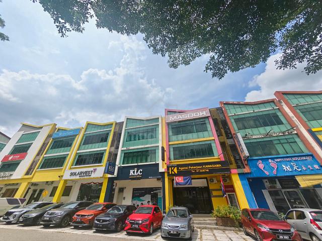 Taman Molek Ground Floor Shop Lot 24x85 1