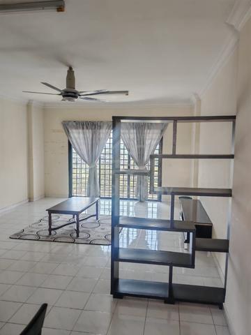 Apartment Seri Mutiara Bandar Seri Alam, Masai 1