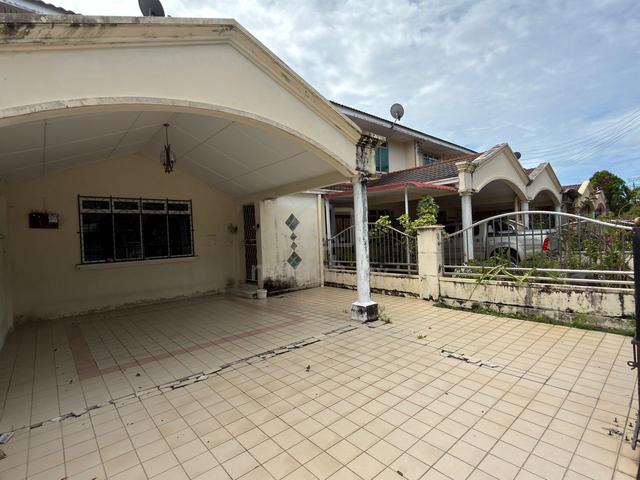 Villa 5 Double Storey Terrace 1