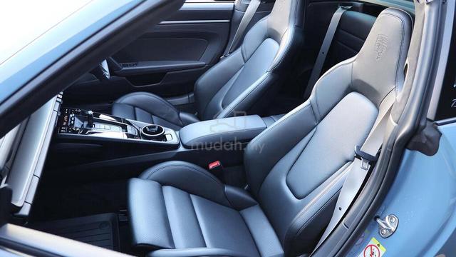 3900km 2024 Porsche 911 Targa 4 GTS 3.6 PDK - 3