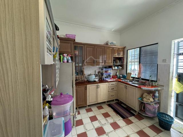 1.5 Storey Terrace House Jalan Enggang Bandar Putra Kulai Johor Bahru 5