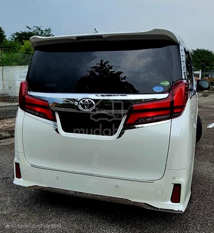 2017 Toyota ALPHARD 2.5 S A PACKAGE TYPE BLACK - 2