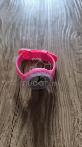 FILA Kids/Girls Analog Watch - Brand New with Box - photo 3 of 4