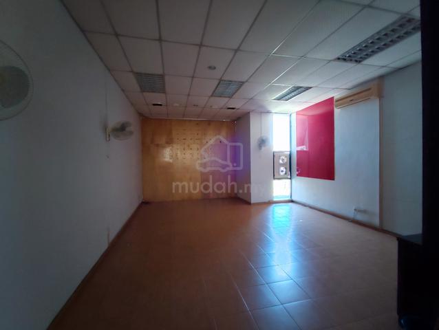 2nd Floor Office Space / Rumah Kedai at Lorong Tun Ismail (3 Aircond) 2