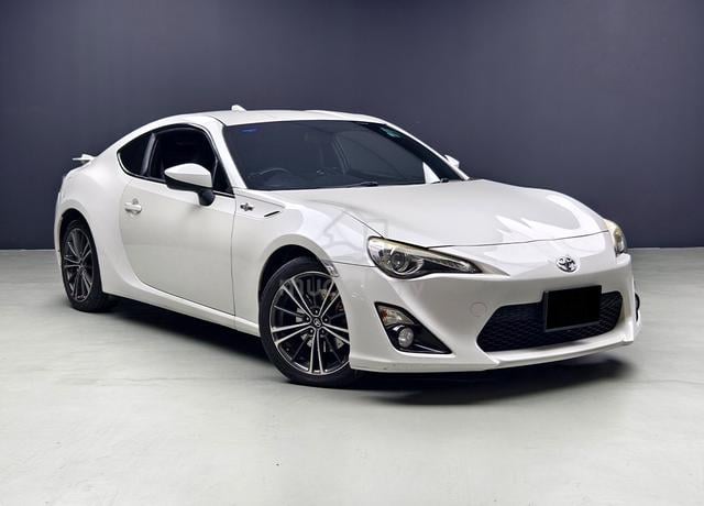 2012 Toyota 86 2.0 (M) Manual Bold on Turbo - 1