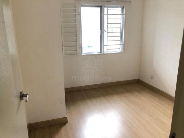 2 Storey Terrace House Bandar Bukit Raja Klang 5
