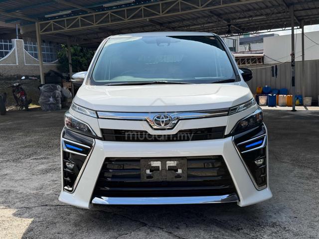 8 SEATER 2PD 2021 Toyota VOXY ZS KIRAMEKI III (A) - 3