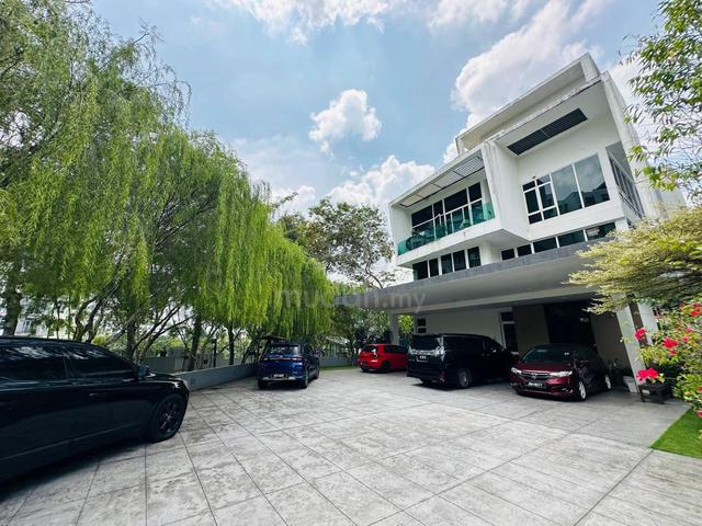 Corner Lot Bungalow 3.5 Storey Aspen Garden Residence, Cyberjaya 1