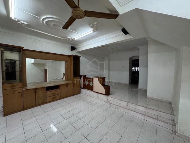 Jalan Mewah Ria 4/x,Taman Bukit Mewah,Skudai 2 Storey Full Loan Unit 1