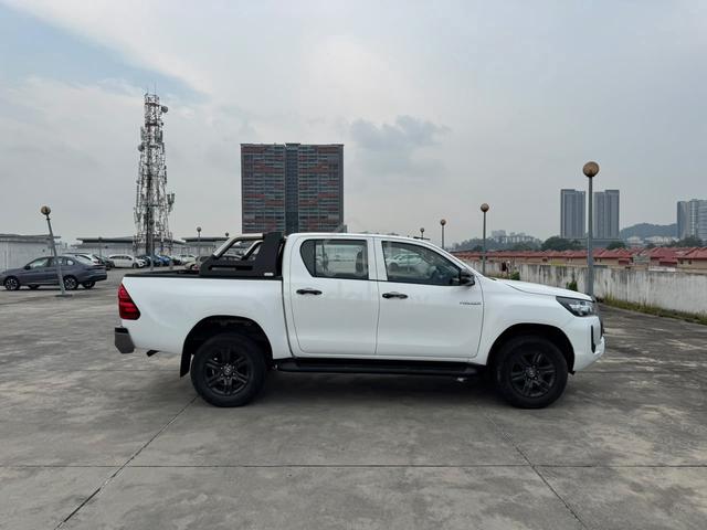 2024 Toyota HILUX 2.4 E FACELIFT II (A)WARNTY 2029 - 3