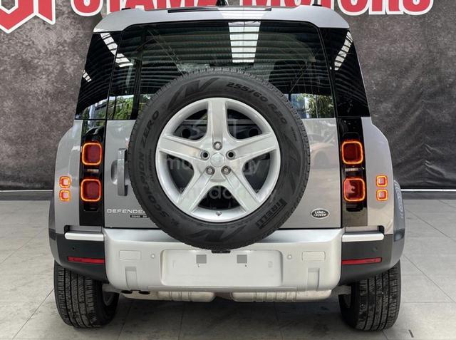 2020 Land Rover Defender 110 D240 SE - 4