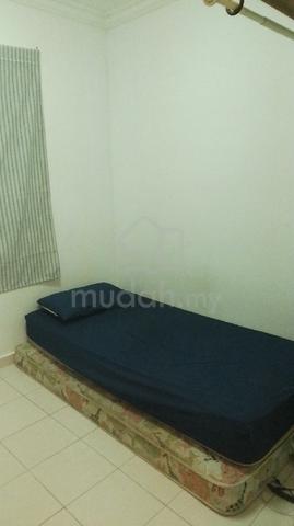Small Room 1