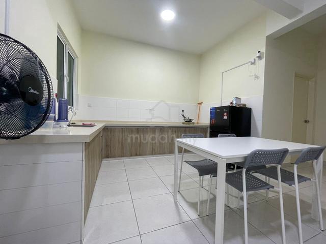 Single Room for Rent @ The H20, Jelutong. 4