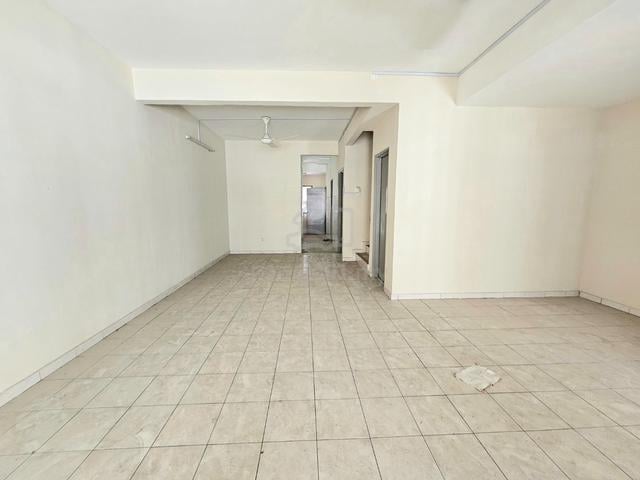 2.5 Sty House @ Bandar Mahkota Cheras, Cheras, Freehold, Super Cheap 1