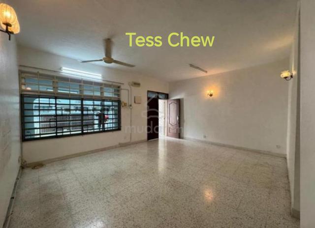 Paya Terubong, Penang, 2 Story House for Rent. 1