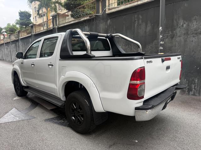 2012 Toyota HILUX 2.5 G VNT FACELIFT (A)PRICE NEGO - 5