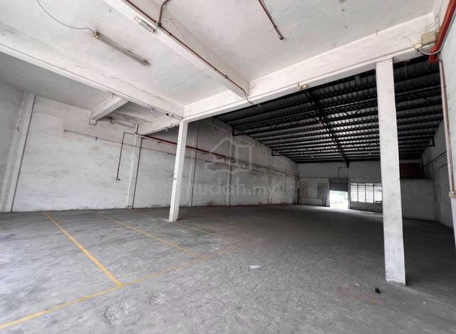 Near Batu kawan Valdor 1.5-Storey 5,960 sqft light industrial for Rent 1