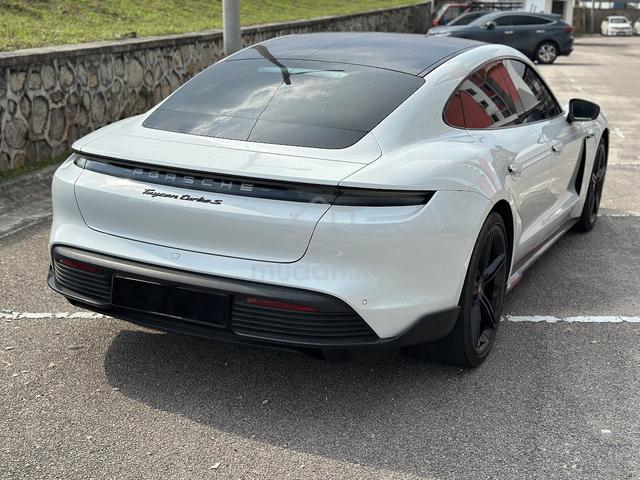 2023 Porsche TAYCAN TURBO S LOCAL UNDER WARRANTY - 4