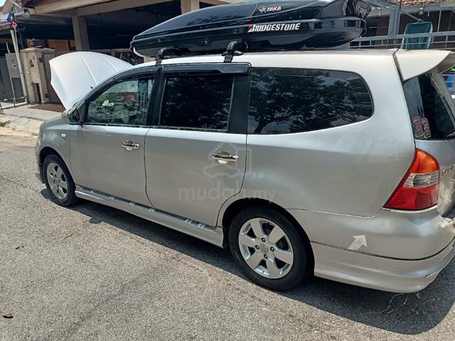 2011 Nissan GRAND LIVINA 1.6 IMPUL (A) - 3