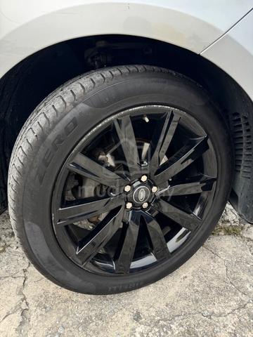 Land Rover Range Rover Velar 250HP 8 Speed - 2