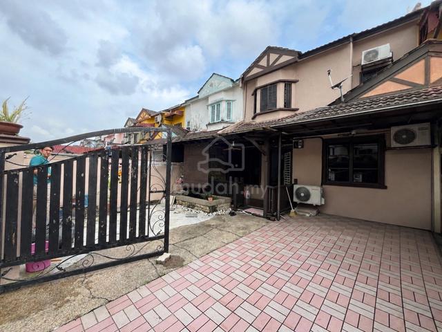 Shah Alam, Seksyen 27 Double Storey Terrace House FREEHOLD, RENOVATED 1