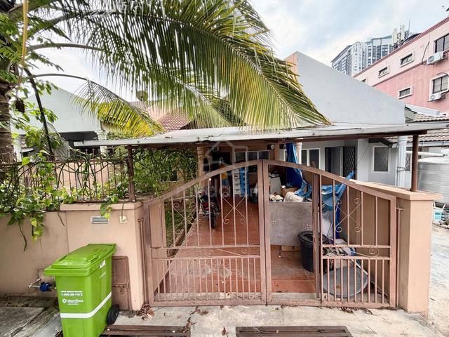 Single Storey Terrace Jalan Klang Lama 1