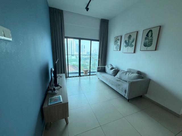 Reizz Residence 1