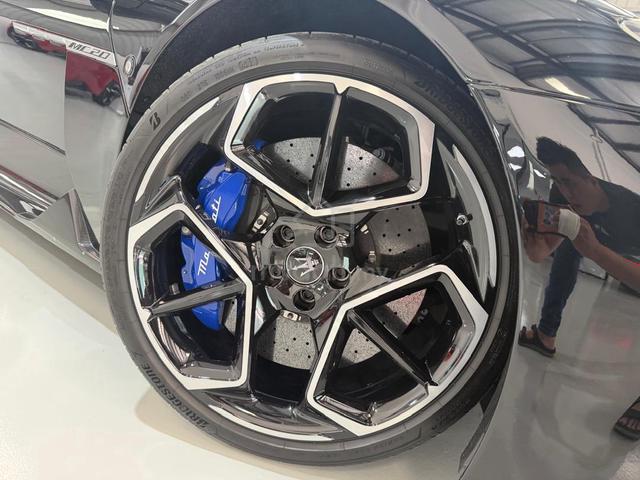 2022 Maserati MC20 - 4