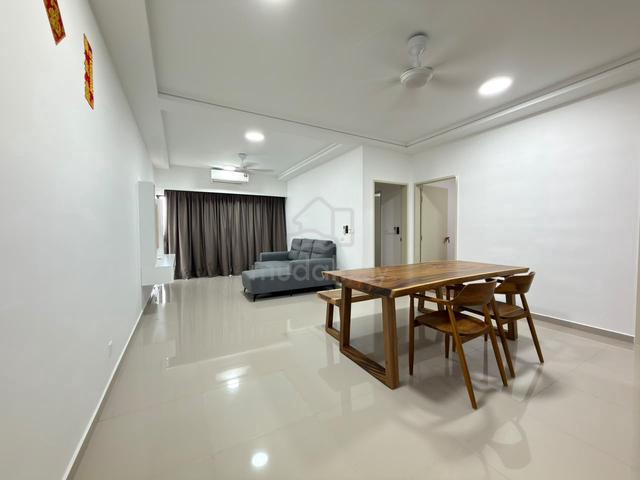 Admiral Residences 1