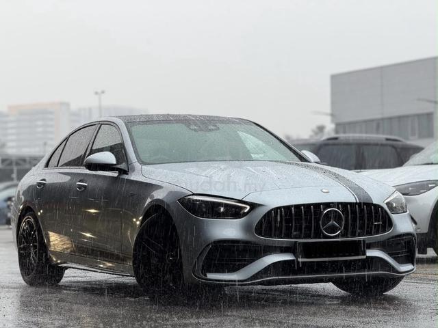 2024 Mercedes-Benz C43 AMG 2.0 4MATIC - Local Unit - 3