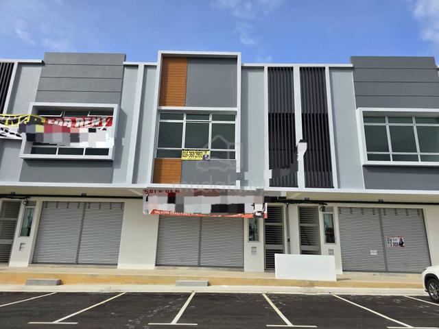 Bandar Putra Double Storey Shop Lot Office Kulai Johor 1