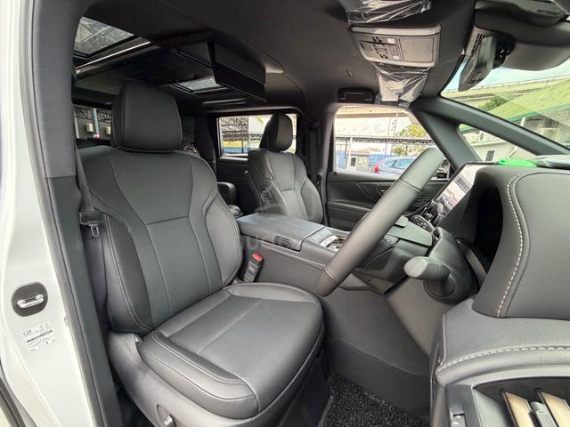 2025 Toyota ALPHARD 2.5 Z - 4