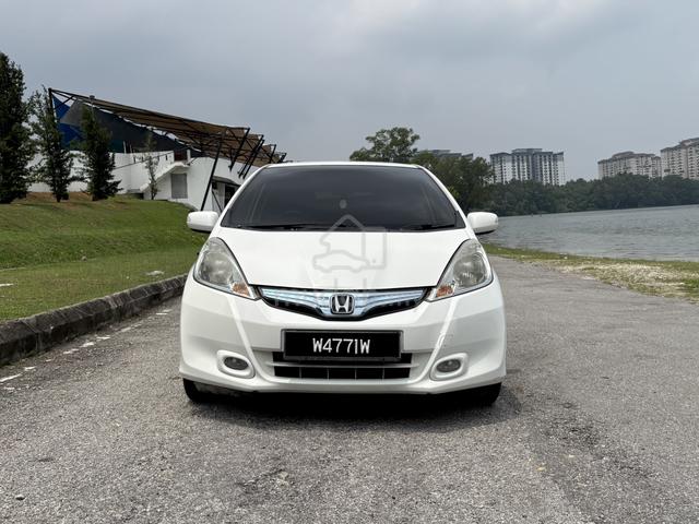 2014 Honda JAZZ 1.3 HYBRID FACELIFT (A) - 3