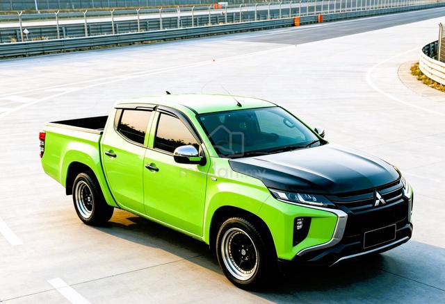 MITSUBISHI TRITON QUEST 2.5L MT ThAI STYLE - 1