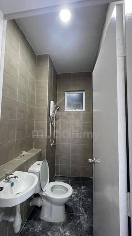 Sri topaz Apartment 3