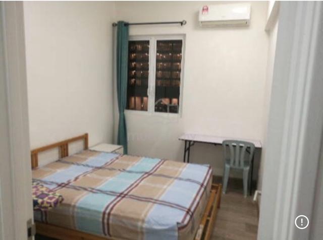 Room for rent@Scenaria North Kiara Condominium 1