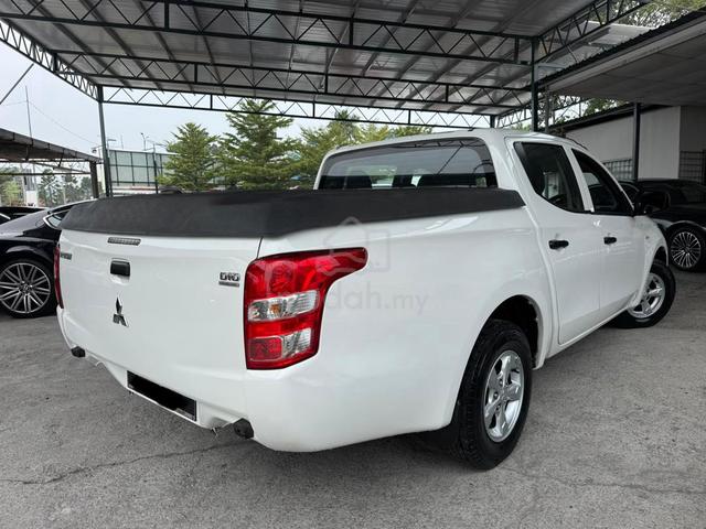 2017 Mitsubishi TRITON 2.5 Lite QUEST (M)Bolehloan - 2