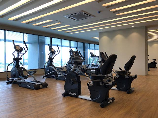 Move in now Female ONLY room furnished wifi cleaning MRT Equine Giant 1