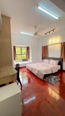 Master Room private bathroom At palmville resort Condominium pjs9 1