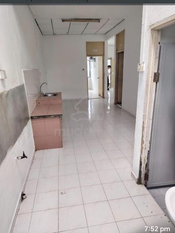 Single storey foreigner workers 1