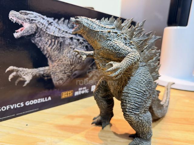 Godzilla figure - photo 4 of 4