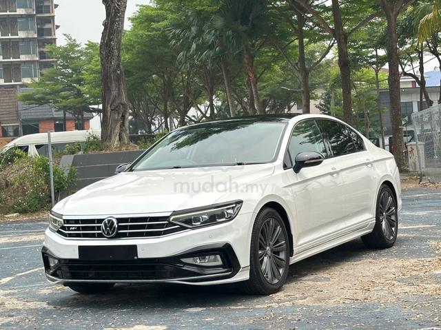 2022 Volkswagen PASSAT 2.0 R-LINE (A) - 2