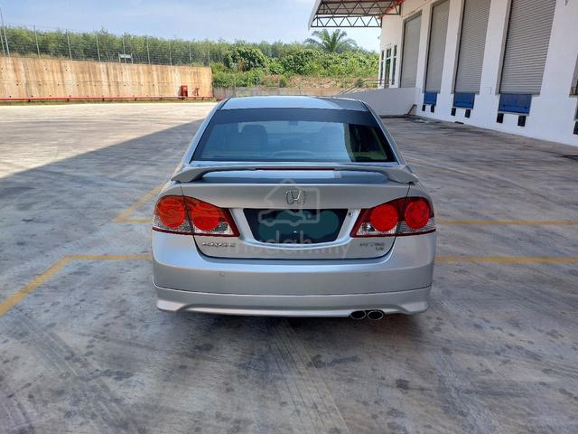 2008 Honda CIVIC 1.8 i-VTEC (A) - 4