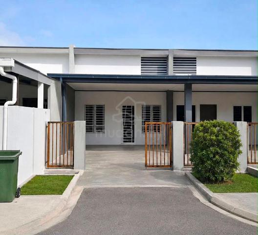 Single storey intermediate Federal Park Matang 1