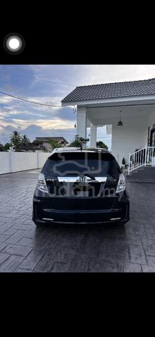 2013 Honda JAZZ 1.3 (HYBRID) FACELIFT (A) - 4