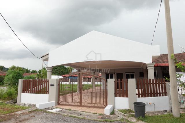 Rumah Teres 1 Tingkat (Corner Lot) Untuk Dijual di Taman Seri Raia 1