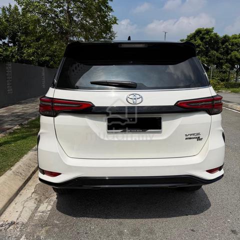 Toyota Fortuner – Tip Top Condition (Direct Owner) - 3