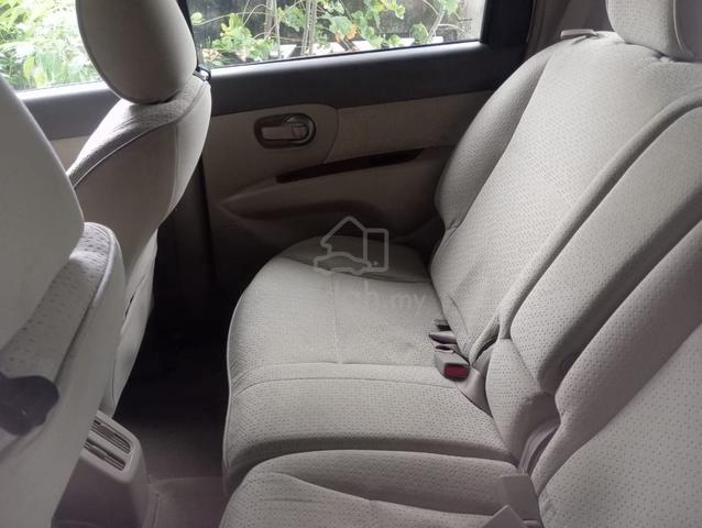 2010 Nissan GRAND LIVINA  1.8CC IMPUL (A) - 2