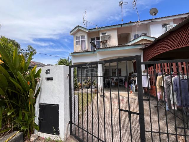 Corner Lot 2 Tingkat 4 Bilik | Taman Sri Bayu Sepang 1